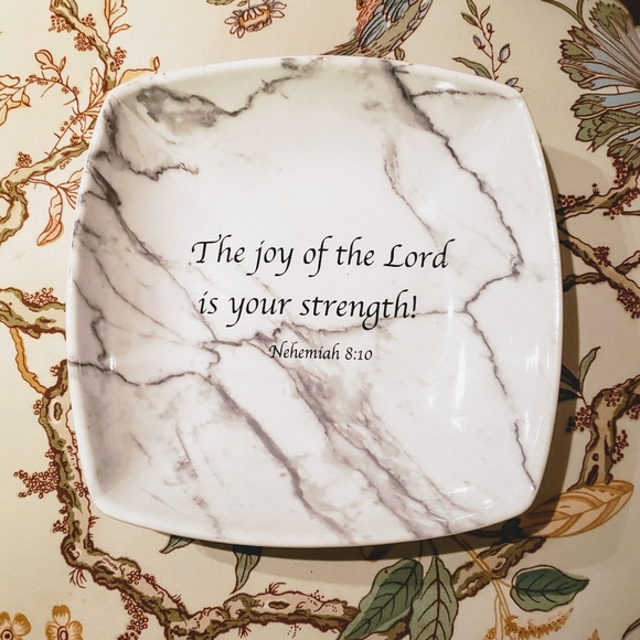 ❤️ All 3 dishes for $10 Marble Porcelin Dish - Picture 4 of 7